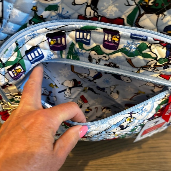 Vera Bradley Snoopy Limited Edition Campus Backpack NWT - Picture 7 of 12